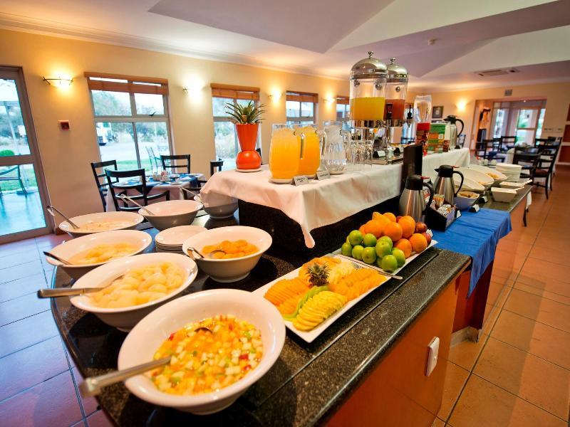 Protea Hotel By Marriott Ondangwa Zewnętrze zdjęcie